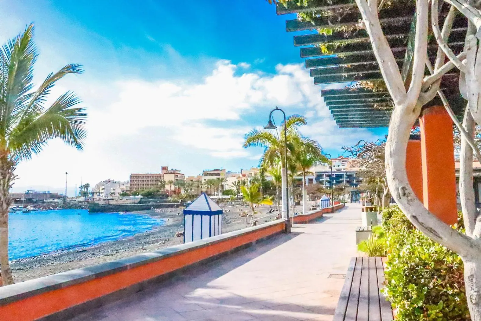 Rentaliday Blue Beach Playa de San Juan  0*, Playa de San Juan (Tenerife) Spain